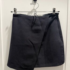 Abercrombie & Fitch Black Mini Skirt